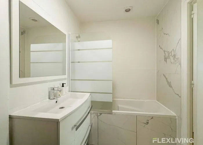 Flexliving - Whole Flat - Banquier Apartamento París